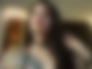 Live cam show with AmbarLee - Average on TeamSkeetLive