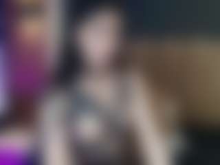 Live cam show with AmbarLee - Smoking on TottyGirls