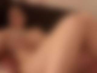 Live cam show with Hazel - Eating Pussy on wildcum.com