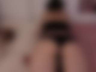 Hazel's Live Sex Cam Show
