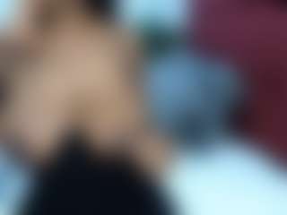 Live cam show with ZAYA360 - Indian on Hubzter Live | kenya
