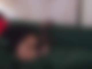 Live cam show with AnettaKiss - Facial Piercings on StripNow