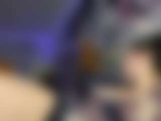 Live cam show with chocolatevanillaswirl33 - Snowbunny on hornycams.live