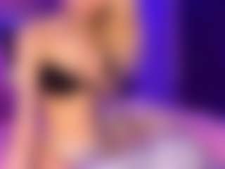 Adriana's Live Sex Cam Show