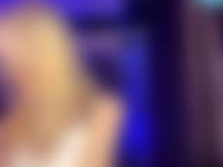 Live cam show with Adriana - Sexy on Lustler