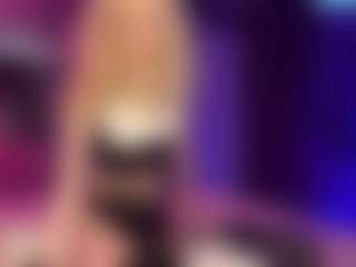 Live cam show with Adriana - Genital Piercings on thefappeningchat.com