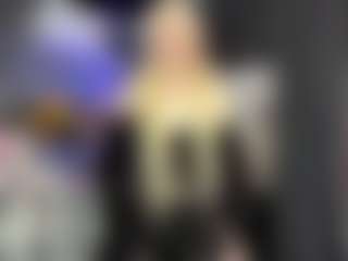 Live cam show with Adriana - Tittyfuck on CSO-WL