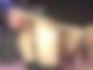 Live cam show with Adriana - Tittyfuck on nudelive.tv