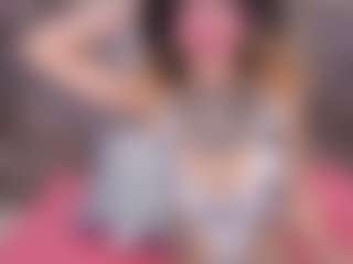 Live cam show with Roxy-Sweett - Facial on SquirtSoMuch