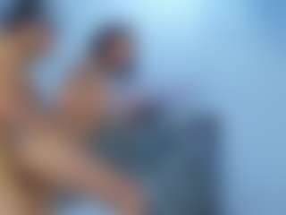 Live cam show with HAILY AND DAVID - Bedroom on Dolls Live