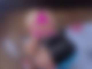 Live cam show with HAILY AND DAVID - Nipple Piercings on sexylive.show