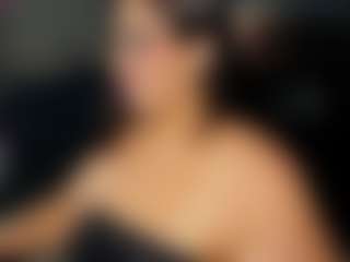 Live cam show with Innaxl - Facial Piercings on sexylive.show