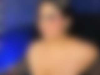 Live cam show with Innaxl - Handjob on Camsoda