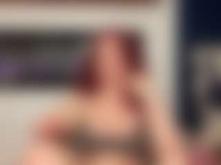 MizLuxxey's Live Sex Cam Show