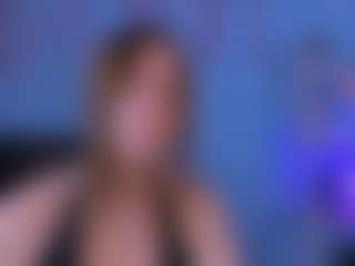 aria-wild's Live Sex Cam Show