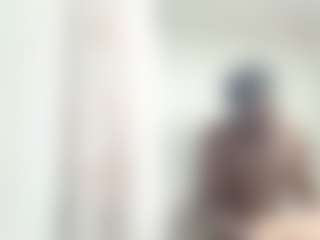 Live cam show with PrettyBeaGetsMoney92 - Ball Sucking on Camsoda