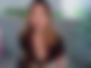 Live cam show with Kanmi - Body Massage on AdultVida.com