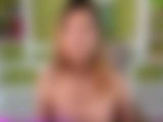 Live cam show with Kanmi - Skinny on Camsoda
