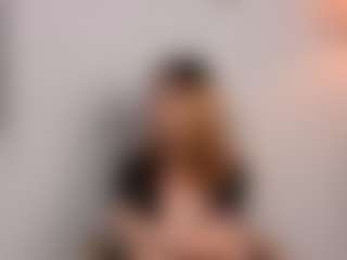 Kanmi's Live Sex Cam Show