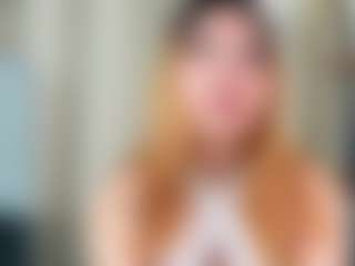 Live cam show with Kanmi - Body Massage on CamClone