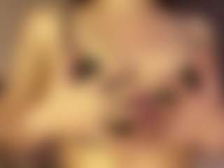 Selena's Live Sex Cam Show