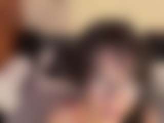 Selena's Live Sex Cam Show