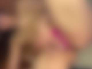 Selena's Live Sex Cam Show