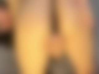 Selena's Live Sex Cam Show