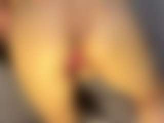 Selena's Live Sex Cam Show