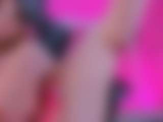 Spettacolo in cam dal vivo con Eva-Blossom - Solo su Camsoda