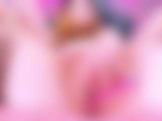 Live cam show with Eva-Blossom - Gagging on Camsoda