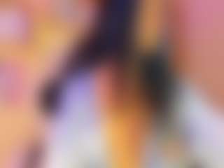 Live cam show with Franchezcaa - Spanish on Stripli.com | colombia
