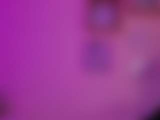 Live cam show with Franchezcaa - Smoke on Camsoda