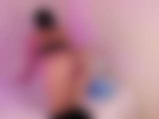 Live cam show with Franchezcaa - Innocent on xxxlivecams.org