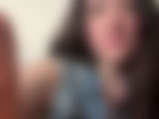 CarrieCat MILF webcam performer live streaming