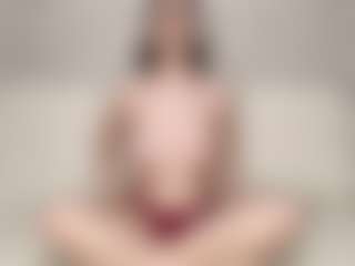 Live cam show with EvelynFischer - Green Eyes on Camsoda