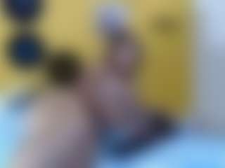 yeilamassbig's Live Sex Cam Show