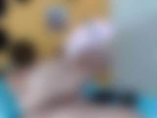 yeilamassbig's Live Sex Cam Show