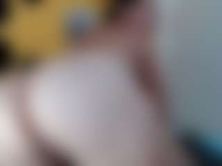 Live cam show with yeilamassbig - No Drinking on Camsoda