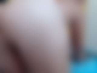 yeilamassbig's Live Sex Cam Show