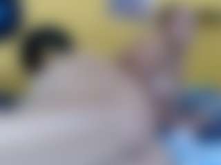 yeilamassbig's Live Sex Cam Show