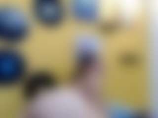 yeilamassbig's Live Sex Cam Show