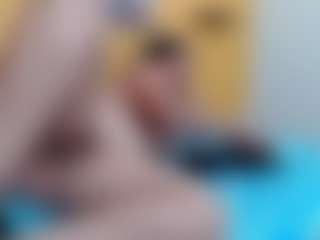 yeilamassbig's Live Sex Cam Show