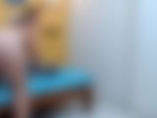 yeilamassbig's Live Sex Cam Show