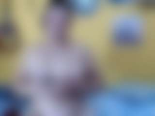 yeilamassbig's Live Sex Cam Show