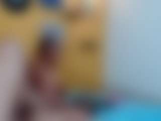 yeilamassbig's Live Sex Cam Show