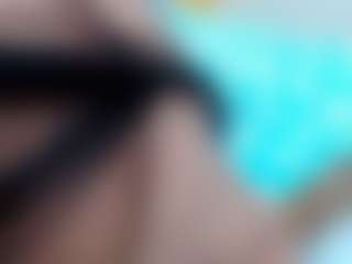 yeilamassbig's Live Sex Cam Show