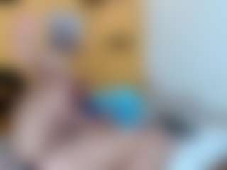 yeilamassbig's Live Sex Cam Show