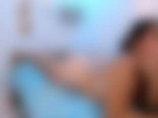 yeilamassbig's Live Sex Cam Show