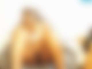Busty42DDZA's Live Sex Cam Show